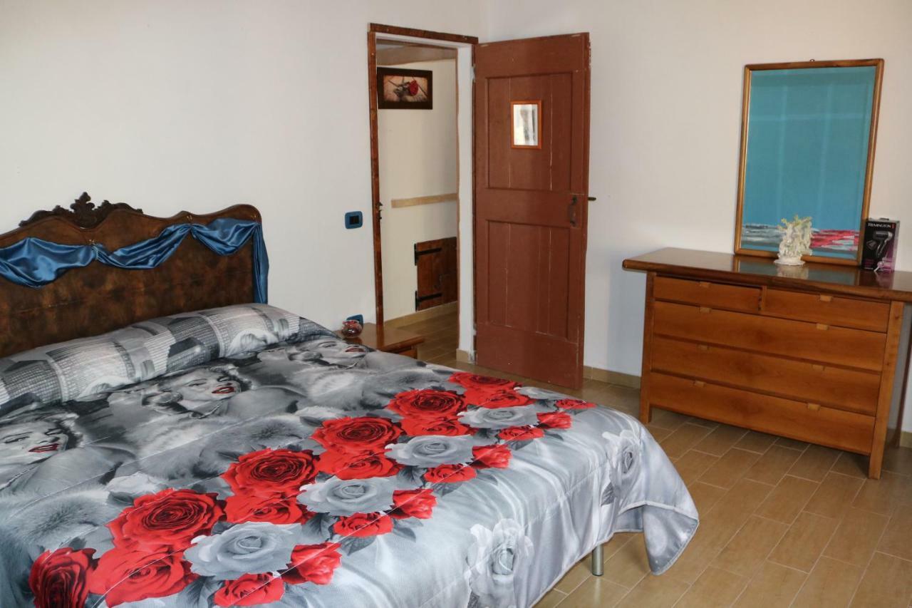 Agriturismo Fattoria Del Colle Iesi Bagian luar foto